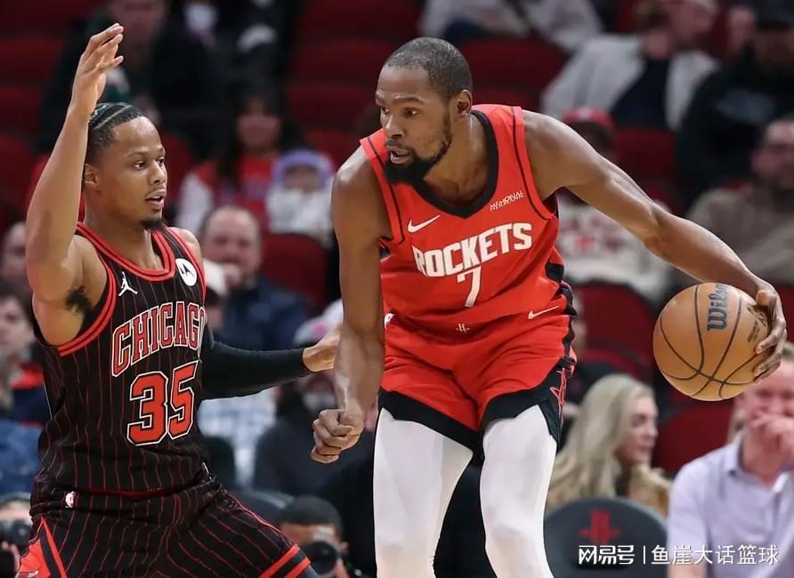 开云手机注册-火箭赢球仍存隐患，杜兰特无可挑剔！阿门两点该夸，申京做好一事